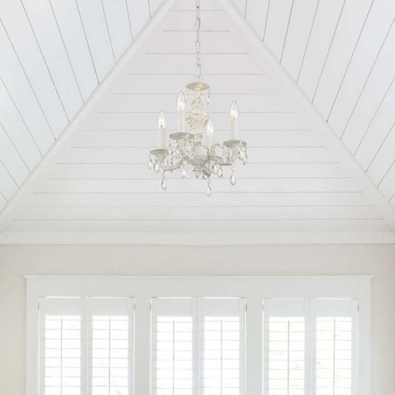 上品で洗練されたデザインの屋内用吊下げ照明