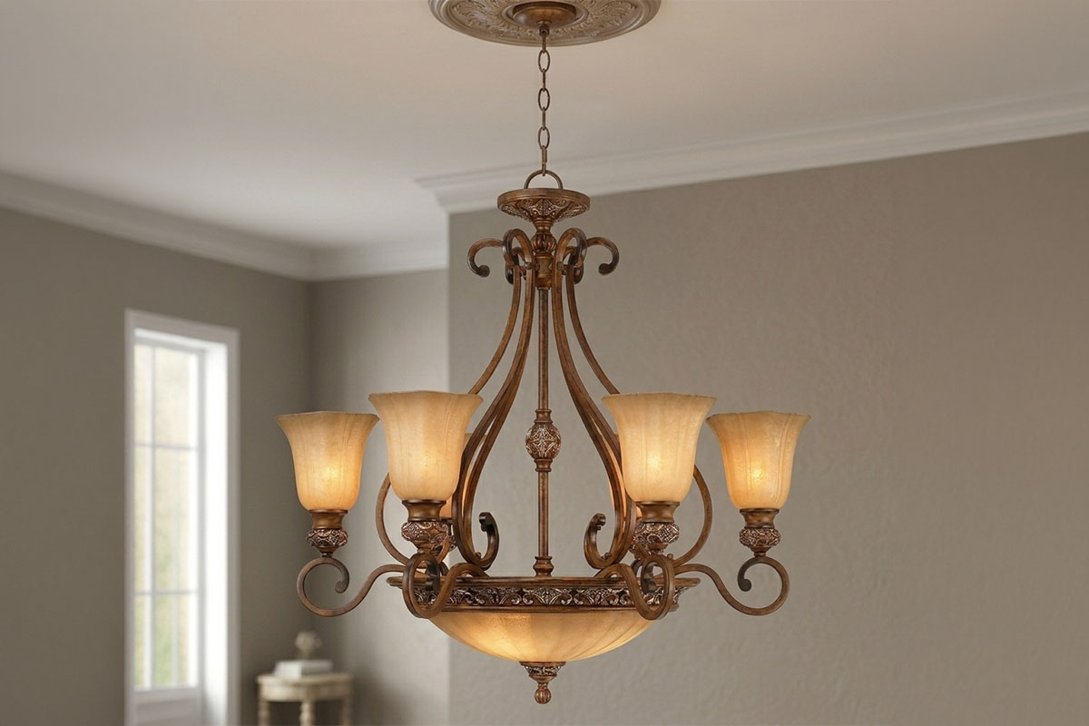 高級感漂うアンティーク調の吊下げ照明の設置例