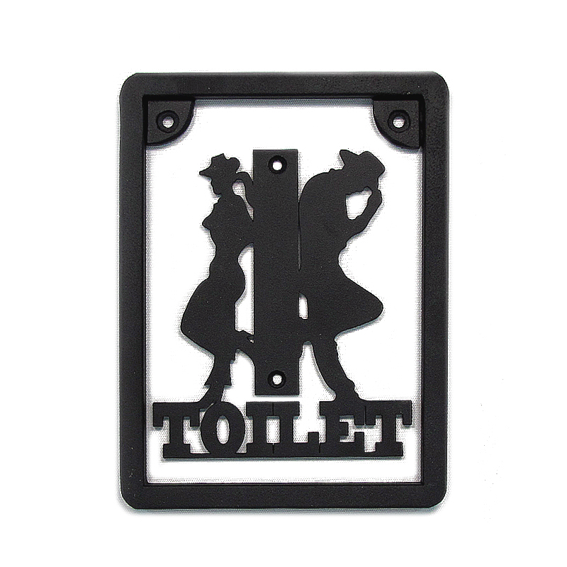 クラシカルな美しさと職人の手仕事が光るアイアン製トイレサイン